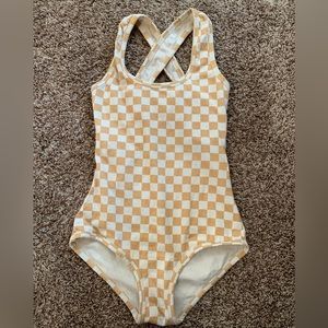 ARQ Cleo Leo in Carres size S